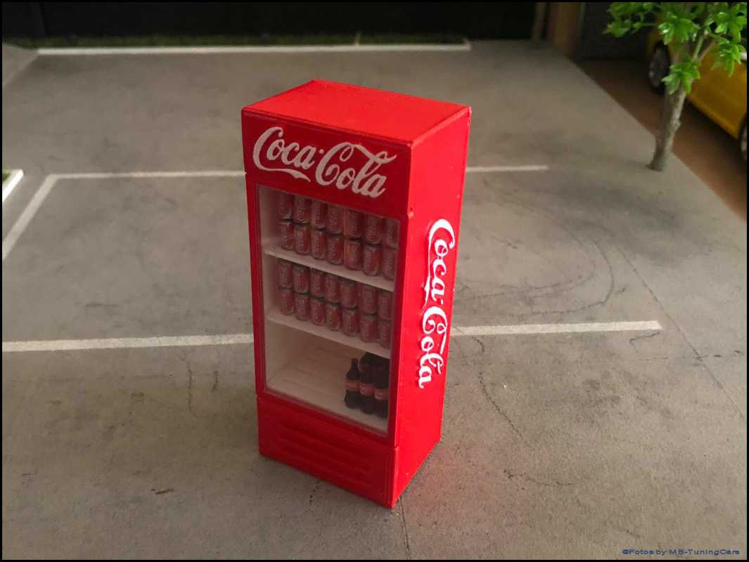 1:18 refrigerator Coca Cola painted - Diorama accessories -